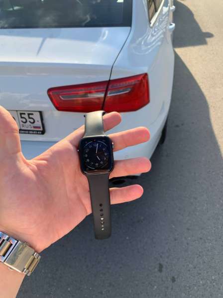 Apple Watch 5 44 mm в Омске