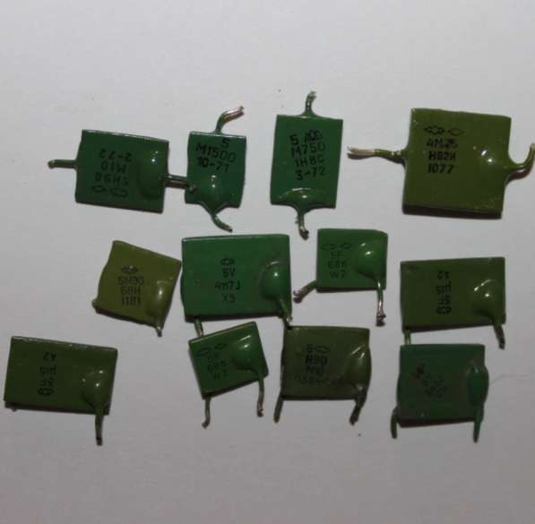 Куплю конденсаторы КМ зелёные(H90;F и ост.)