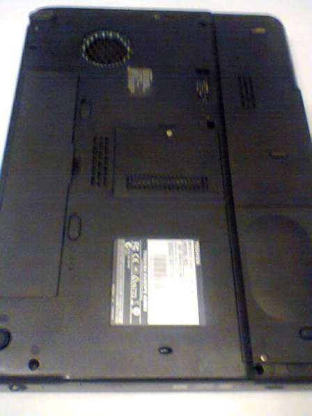 Toshiba satellite A200 A210 петля матрицы левая в Москве фото 7
