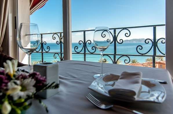 Продаётся отель-бутик на берегу моря в Испании в фото 16