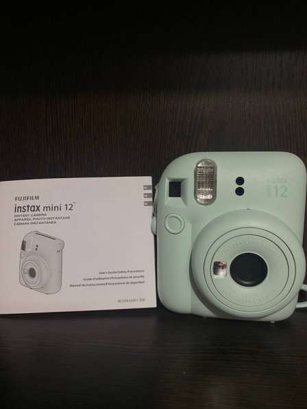 Фотоаппарат моментальной печати instax mini12