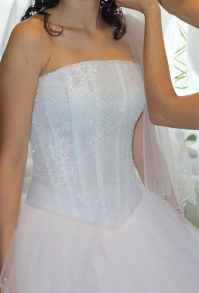 свадебное платье Размер: 42–44 (S) в Краснодаре фото 4