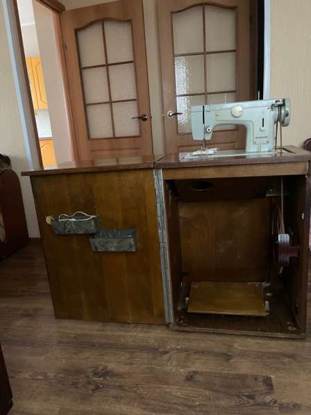 Швейная ножная машинка « Мальва»