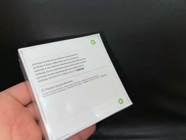 AirPods 4 + Чехол в Санкт-Петербурге фото 3