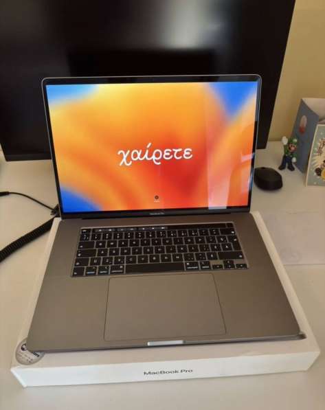 MacBook Pro 16" — мощный и в отличном состоянии в Москве фото 6