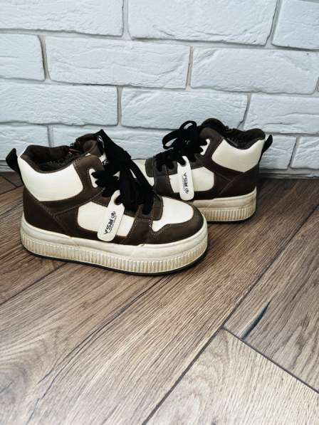 Зимние ботинки для девочки