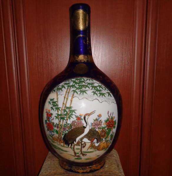 Антикварная большая-ваза фарфор япония 1820-е годы