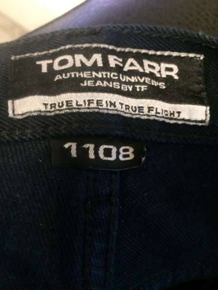 Продаю джинсы Tom Farr в Москве