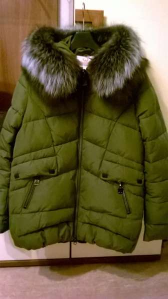 Пуховик- зимняя куртка женская с опушкой чернобурки
