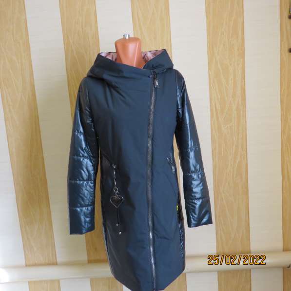 Продаются женские демисезонные пальто и куртки в Екатеринбурге фото 5