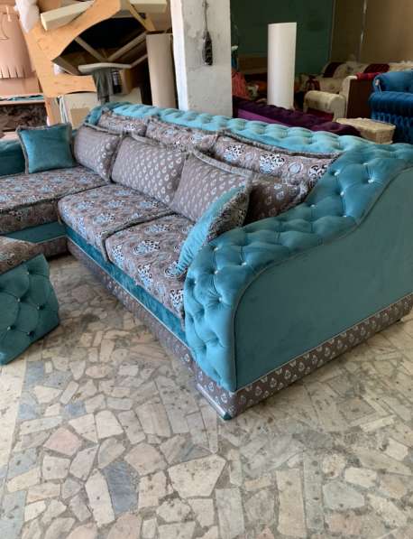 ЭЛитный угловой диван со скидкой в Москве