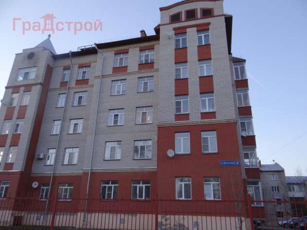 Продам трехкомнатную квартиру в Вологда.Жилая площадь 105,40 кв.м.Этаж 4.Есть Балкон. в Вологде фото 4