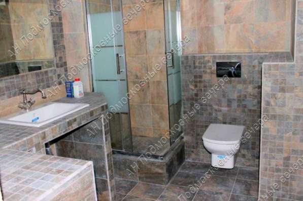 Продам коттедж в Москва.Жилая площадь 200 кв.м.Есть Канализация, Электричество. в Москве фото 85