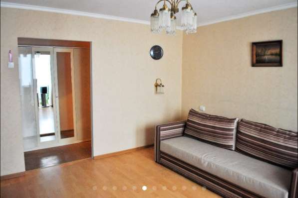 Продам трёхкомнатную квартиру в Киевском р-не (Гладковка)