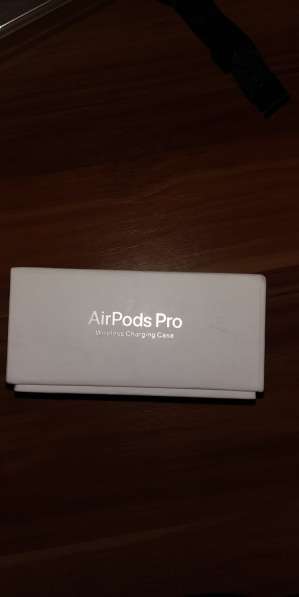 Наушники Apple airPods Pro в фото 3