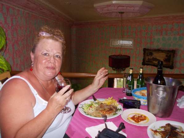 Нина, 64 года, хочет пообщаться в Санкт-Петербурге фото 4
