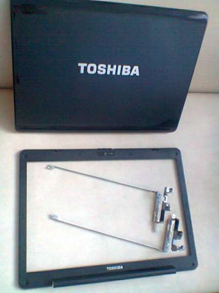 Toshiba satellite A200 A210 петля матрицы левая в Москве фото 5