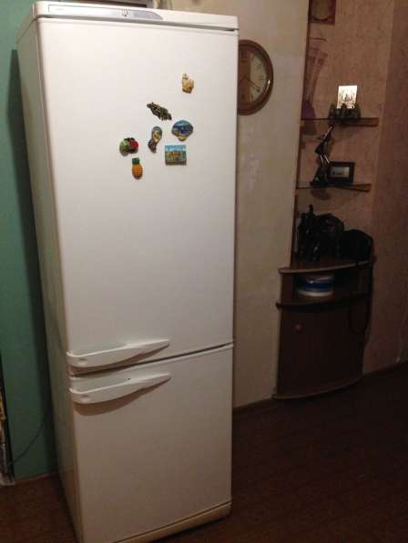 Продается холодильник Стенол в Казани