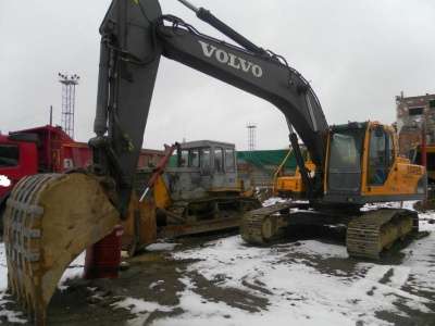 экскаватор Volvo EC240BLC в Санкт-Петербурге
