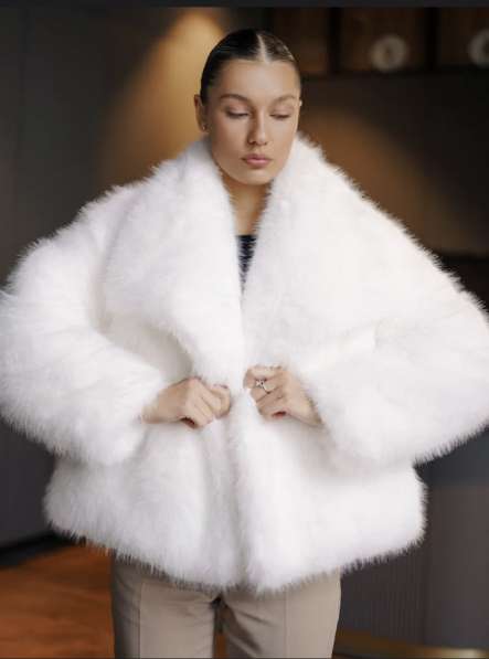 Шуба, новая,42