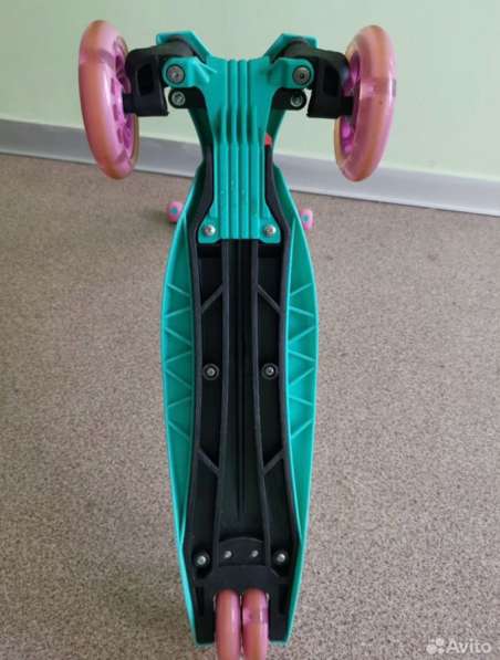 Самокат трехколесный со светящимися колесами в Москве фото 6