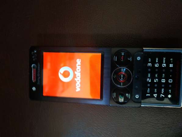 Sony ericsson w715