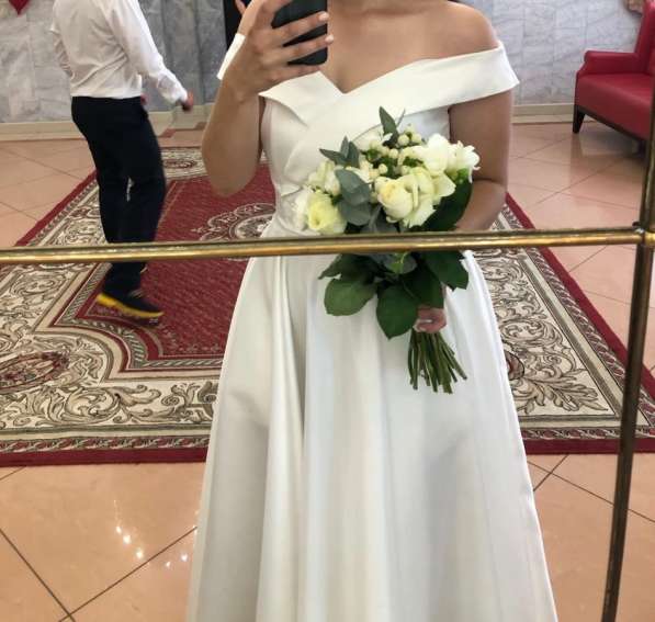 Продам свадебное платье в Москве фото 3