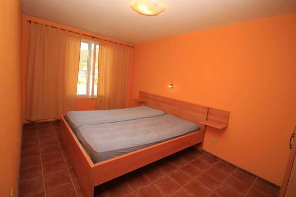 Квартира с 3 спальнями в Герцег Нови Черногория в 100 м от м в фото 11