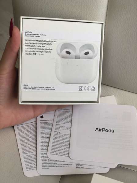 AirPods 3 в Санкт-Петербурге фото 3