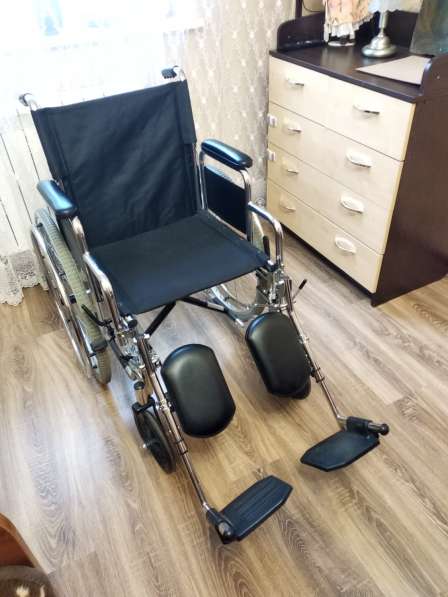 Медицинская техника, кресло-коляска