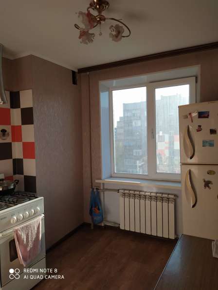 Продается 2-х комнатная квартира в г. Кировское в фото 3