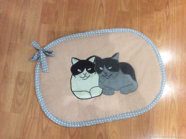 Продам коврик для котеек в Омске