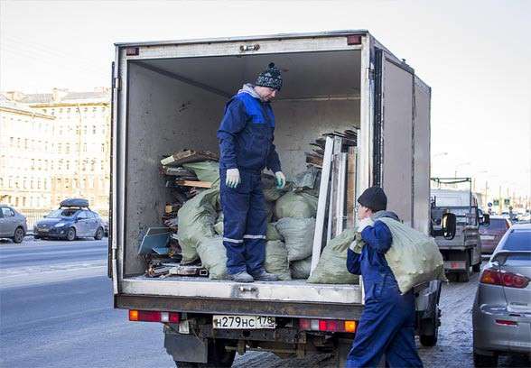 Вывоз мусора, погрузка мусора, Газели, Камазы 24 часа в Воронеже фото 11