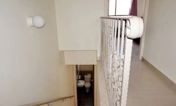 Отдельный дом в районе Пафоса-Кипр в Москве фото 31