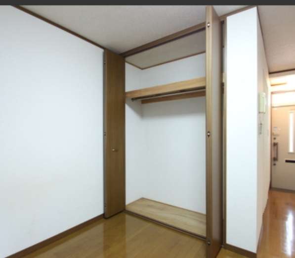 Однокомнатная квартира в Йокогаме в фото 3