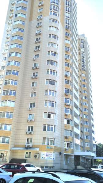 2-к квартира, 77 м², 13/22 эт