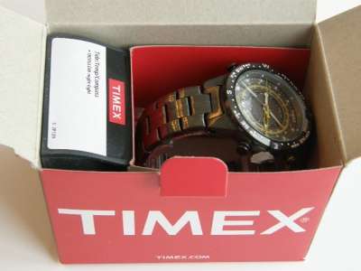 Мужские кварцевые часы с компасом Timex Adventure T2P139 в Новосибирске фото 4