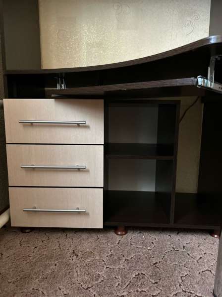 Письменный стол в Краснодаре фото 5