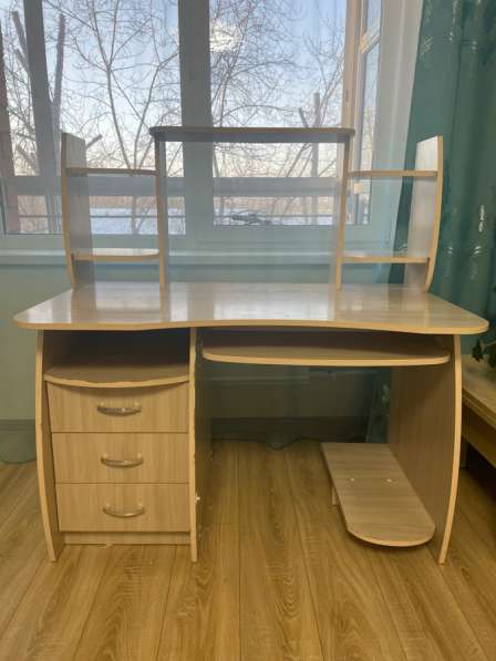 Компьютерный стол в Иркутске