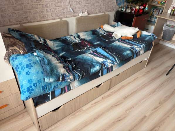 Кровать в Артеме