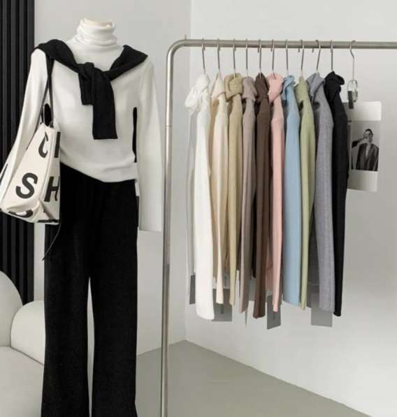 Розовая водолазка в Сергиевом Посаде