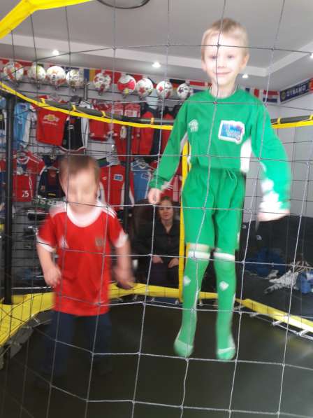 Футбол с 2 лет батут экипировка маленьких футболистов в Одинцово фото 10