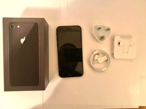 IPhone 8 серый космос в Москве фото 6