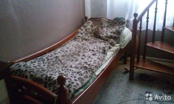 Эксклюзивная двух-ярусная кровать из массива дуба в Москве фото 4