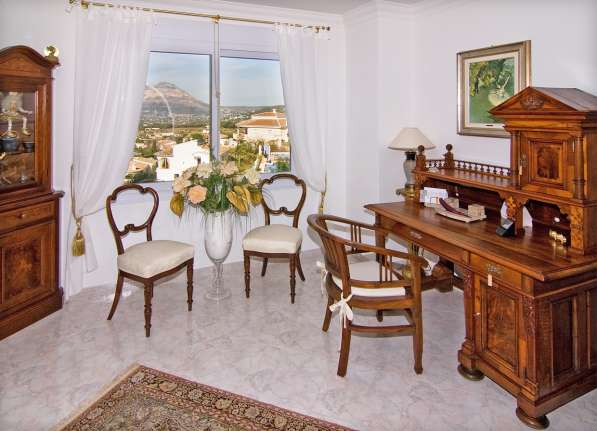 Испания, Бенитачель - утончённая вилла с видом на горы в фото 4