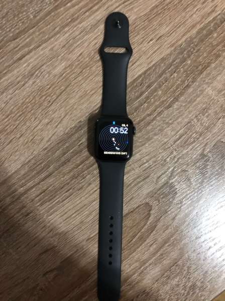 Часы Apple Watch 5