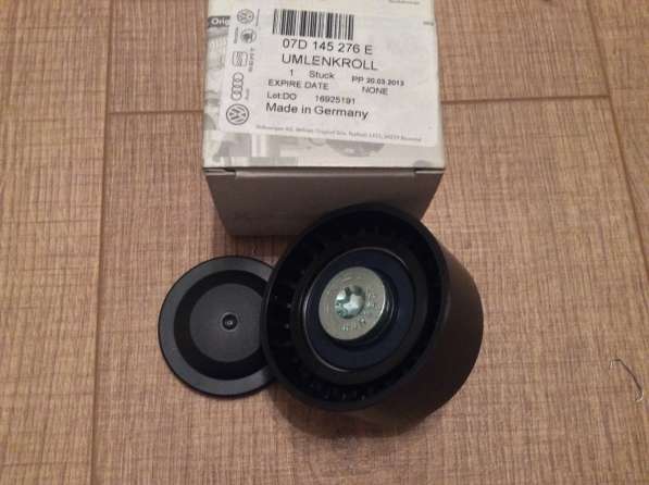Ролик обводной 07D145276E VAG