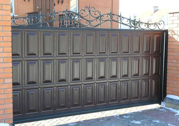 Ворота и заборы в Москве фото 15