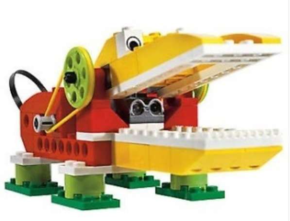 Перворобот LEGO WeDo Education