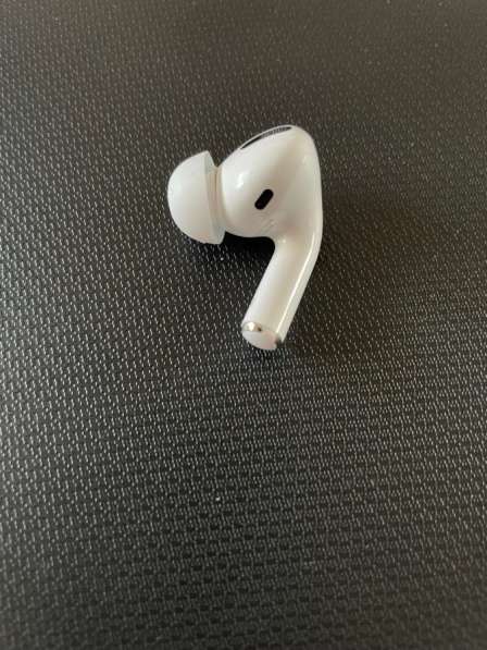 AirPods Pro в Москве фото 5